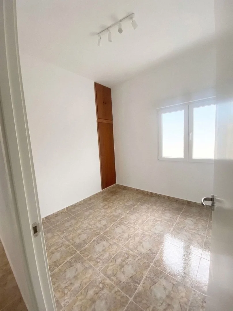 Piso en calle de Villajoyosa, 87 - Foto 8