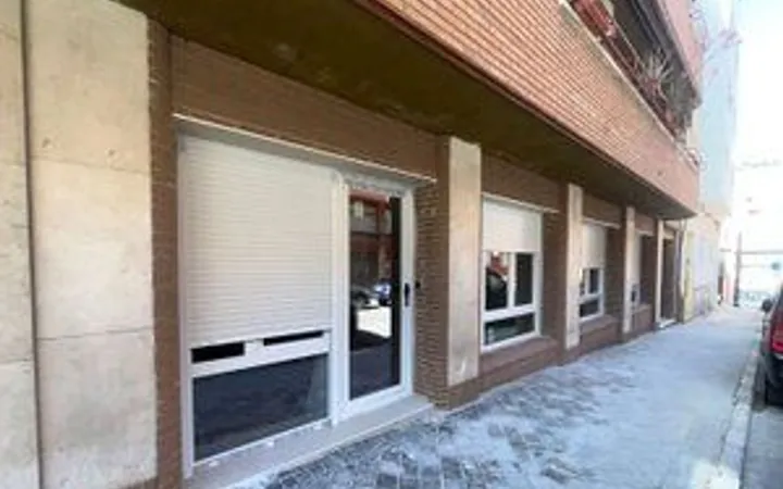 Piso en Calle de Marcenado - Foto 1