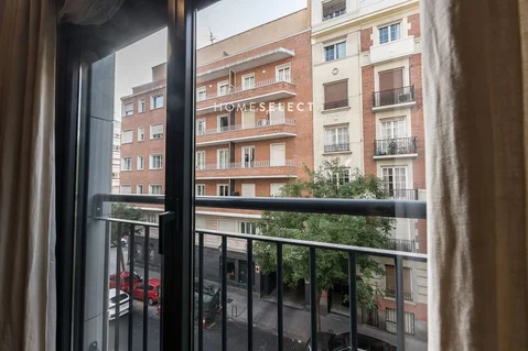 Piso en calle de Nicasio Gallego - Foto 2