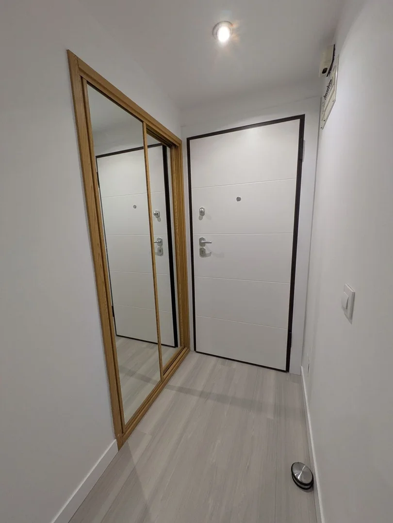 Piso en calle de la Infanta Mercedes, 96 - Foto 4