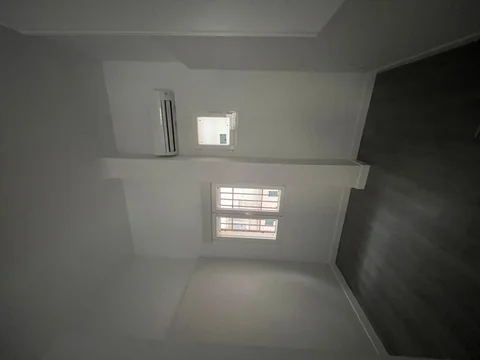 Estudio en  Calle del Quince de Agosto 1 - Foto 4