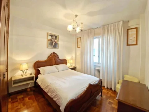 Piso en  Avenida del Doctor García Tapia 120 - Foto 8