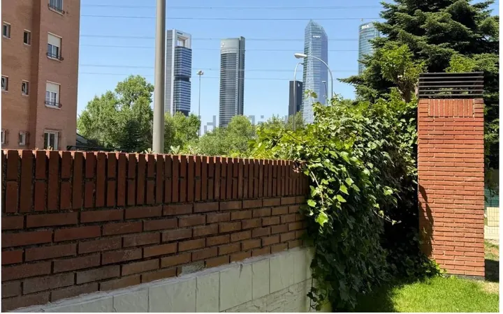 Piso en Avenida de Burgos, Castilla - Foto 3