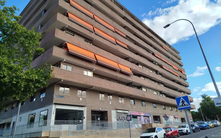 Piso en Calle de Ramón Gómez de la Serna, 81, Peñagrande - Foto 2