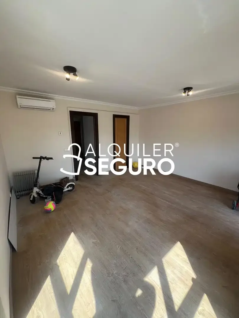 Piso en  de Suiza - Foto 8