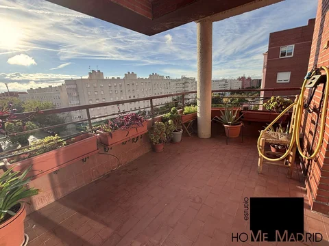 Piso en Bulevar de Indalecio Prieto - Foto 5