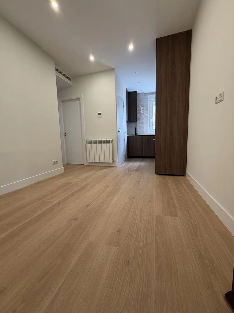 Piso en calle de Narváez, 72 - Foto 3