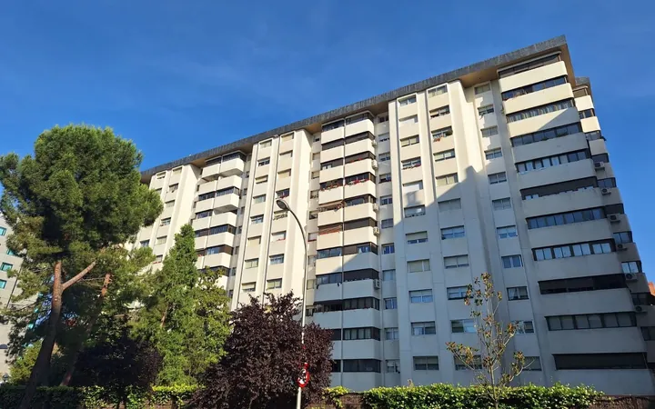 Piso en Calle de Alfredo Marqueríe, 47 - Foto 1