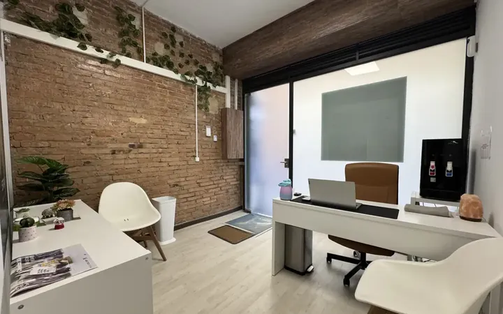 Local comercial en  Carrer de Flandes - Foto 1