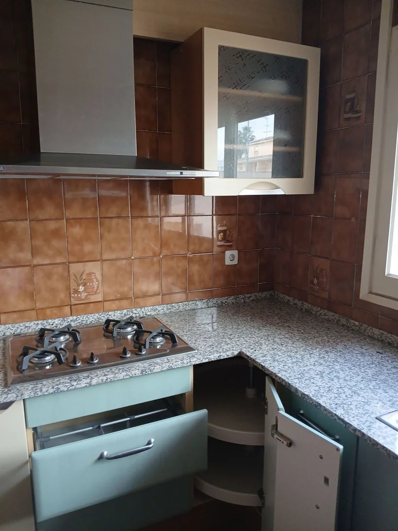 Chalet adosado en Mora d'Ebre - Foto 8