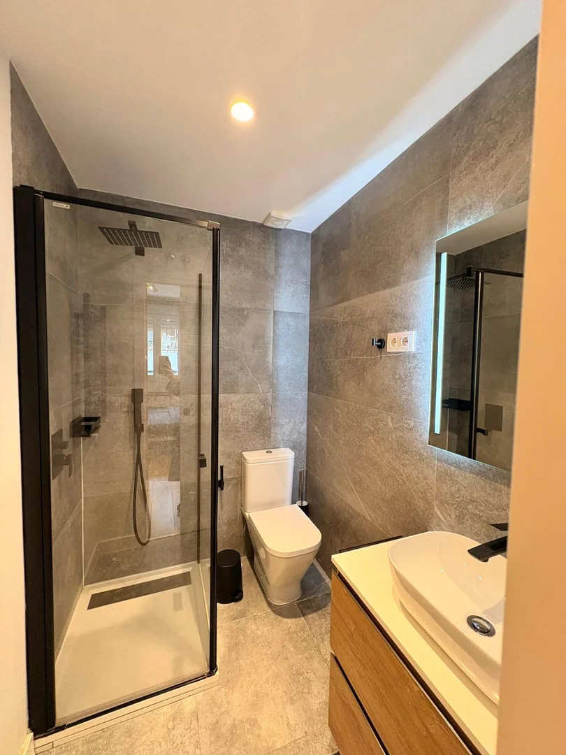 Piso en calle del Príncipe de Vergara, 67 - Foto 1