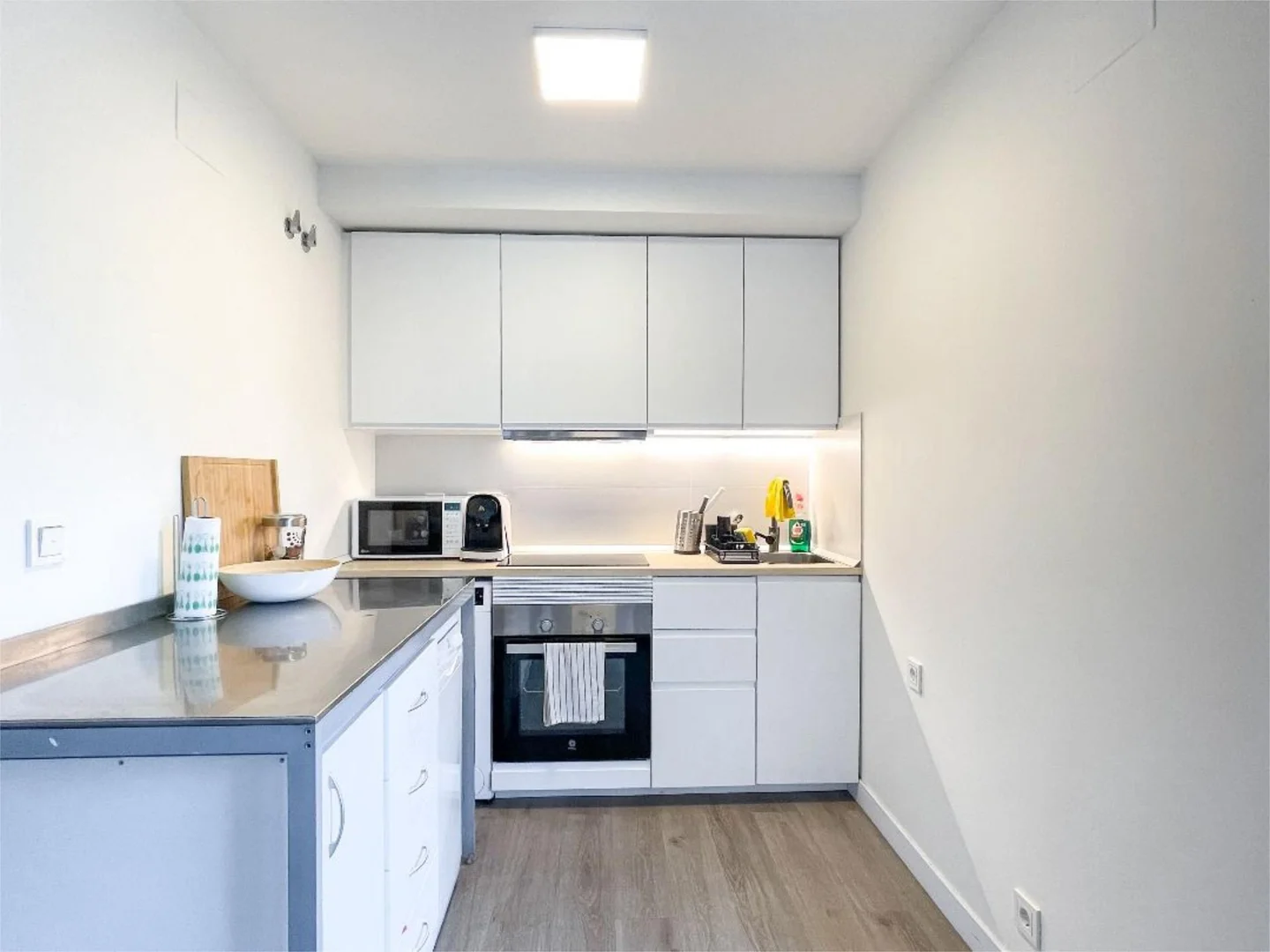 Piso en  Avenida de Manoteras 10 - Foto 5