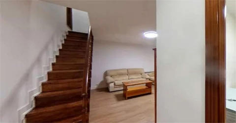 Piso en Moratalaz - Foto 1