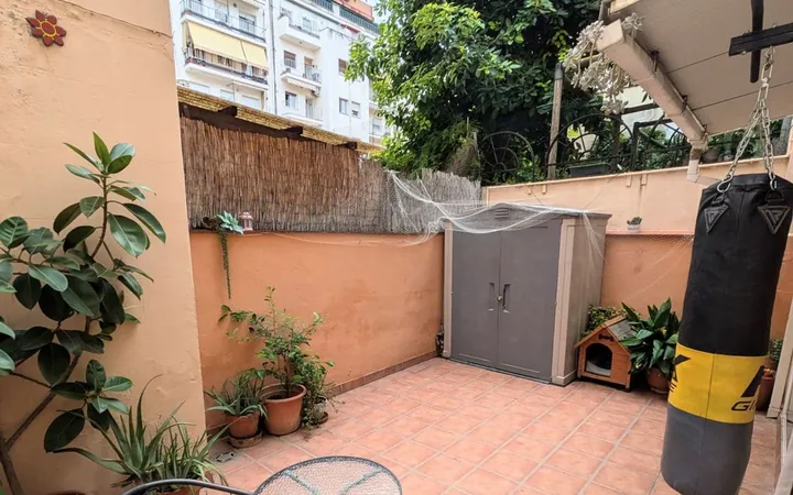 Piso en Calle de Mascaró, 19, El Guinardó - Foto 1