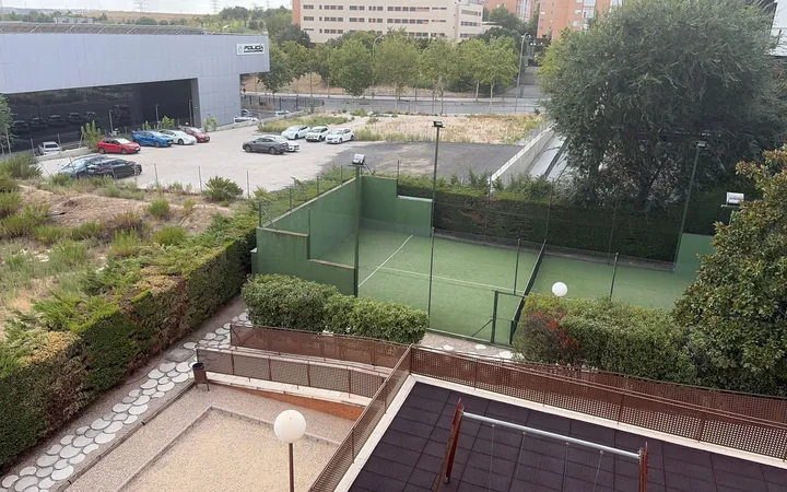 Piso en Avenida de la Peseta, 78, Pau de Carabanchel - Foto 1