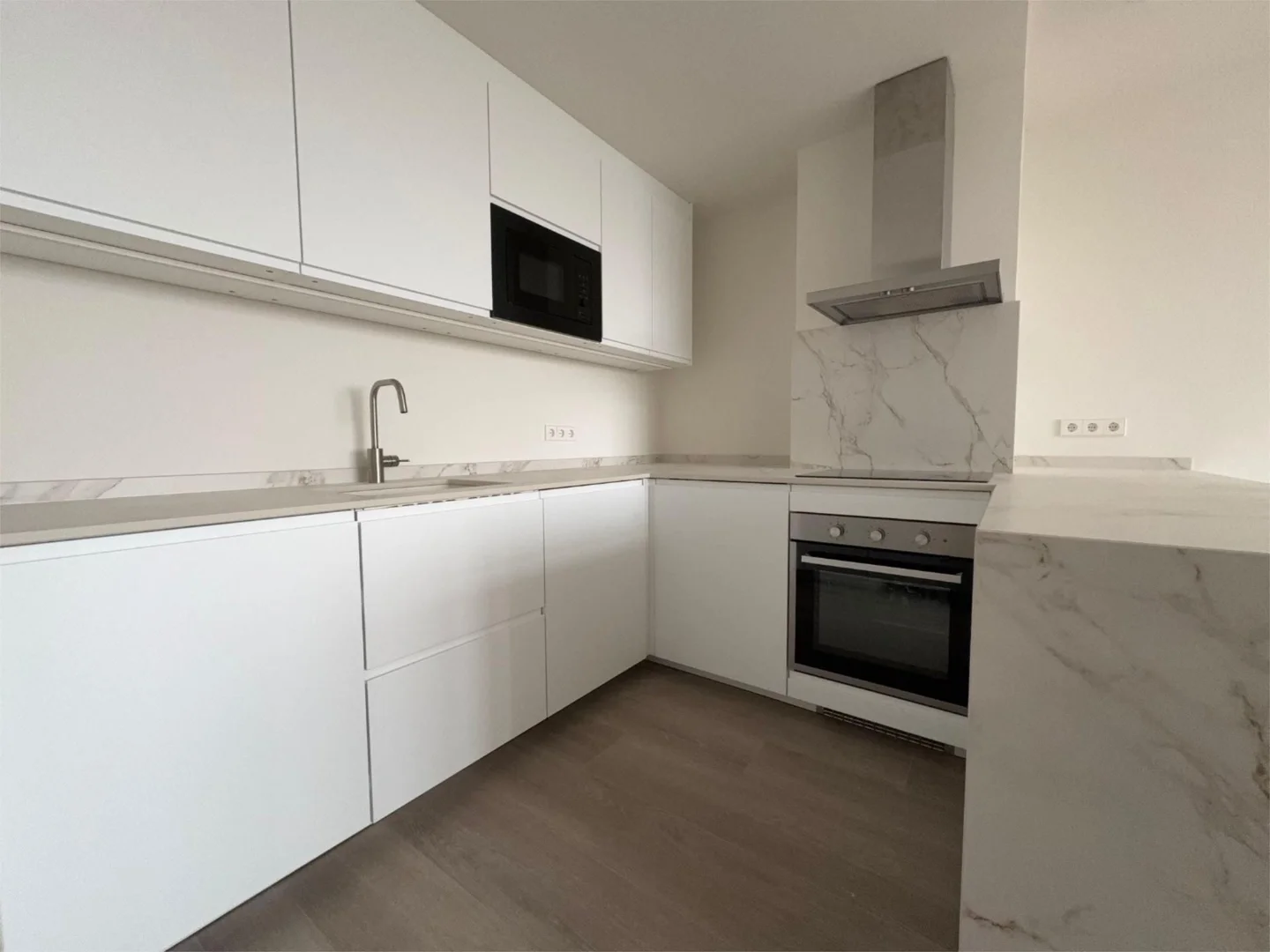 Piso en  Avenida de Pío XII 92 - Foto 6