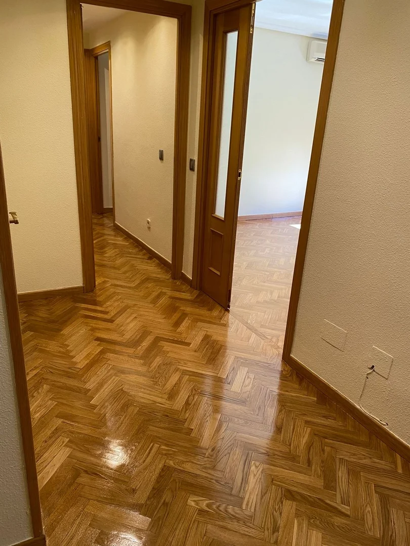 Piso en Calle de Suecia, 102 - Foto 5