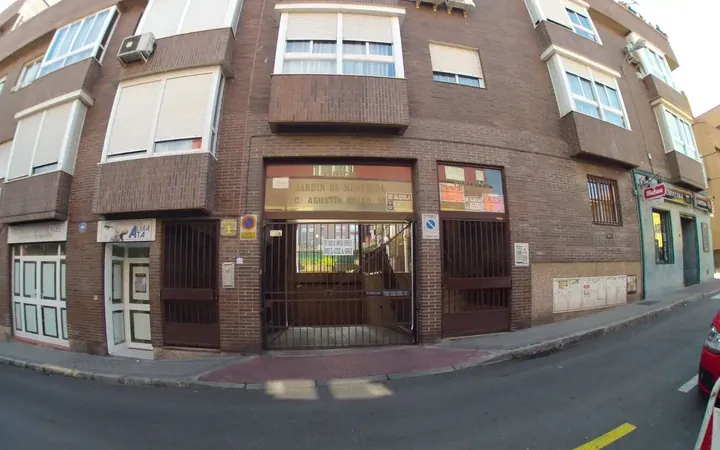 Piso en  Calle de Agustín Calvo 10 - Foto 4