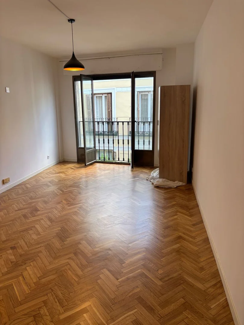 Estudio en calle de las Hileras, 9 - Foto 4