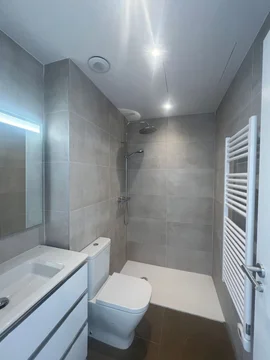 Piso en Barrio Guindalera - Foto 3