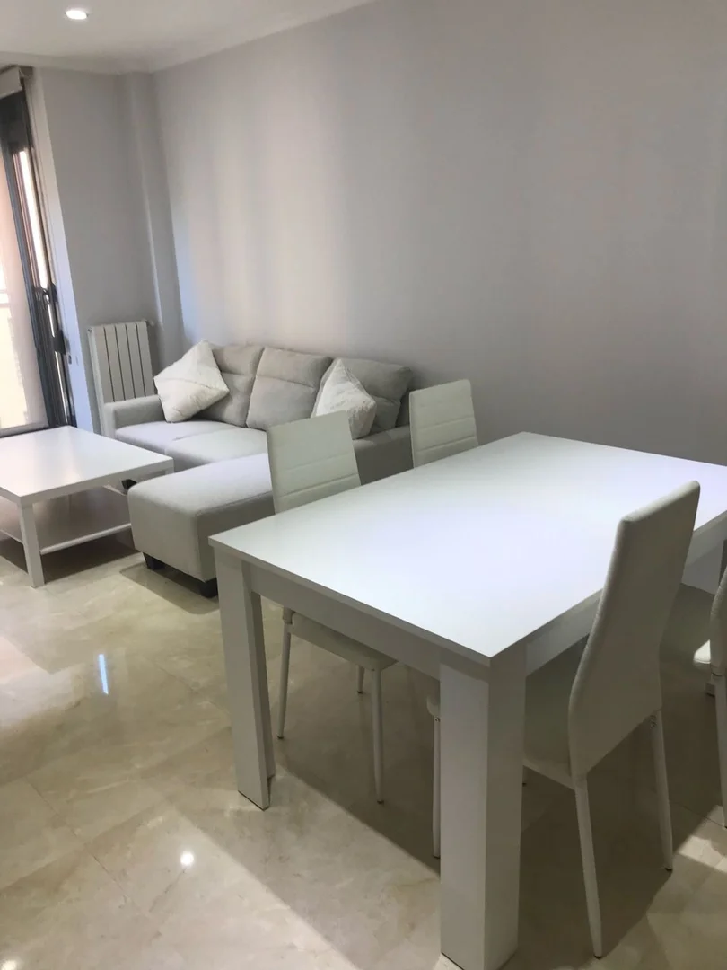 Piso en calle de Deyanira, 17 - Foto 2