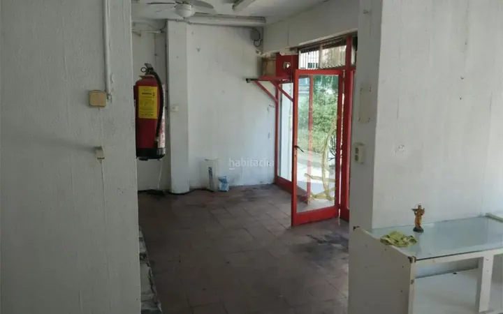 Local comercial en  Carrer de l'Harmonia 5 - Foto 4