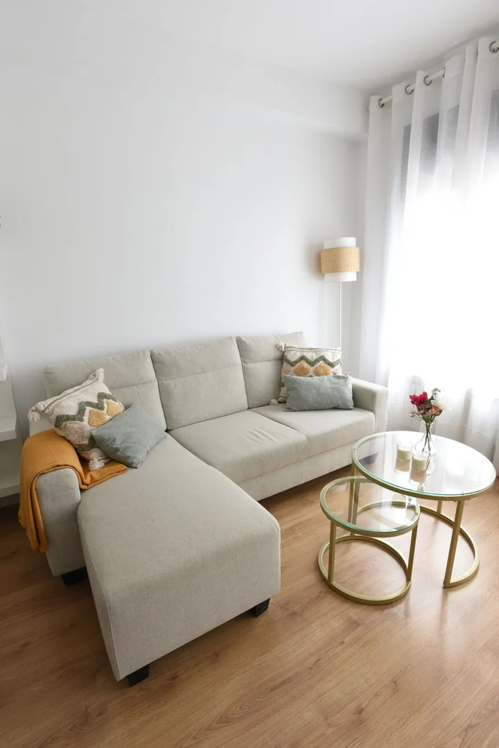 Piso en Barrio Tres Olivos - Valverde - Foto 2