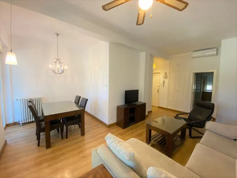 Piso en calle Portal de Belén, 2 - Foto 4