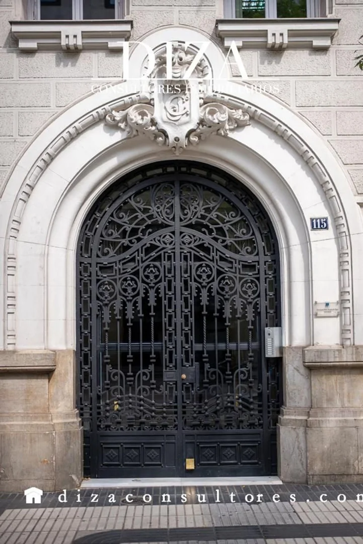 Ático en Calle de Montalbán, Jerónimos - Foto 3