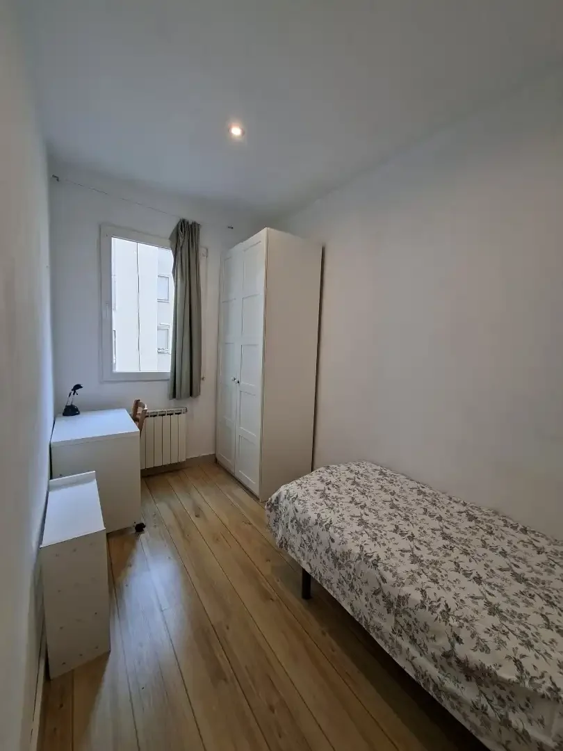 Piso en  Calle de Guzmán el Bueno 9 - Foto 7