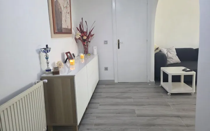 Piso en Eduardo Barreiros, Los Ángeles - Foto 3