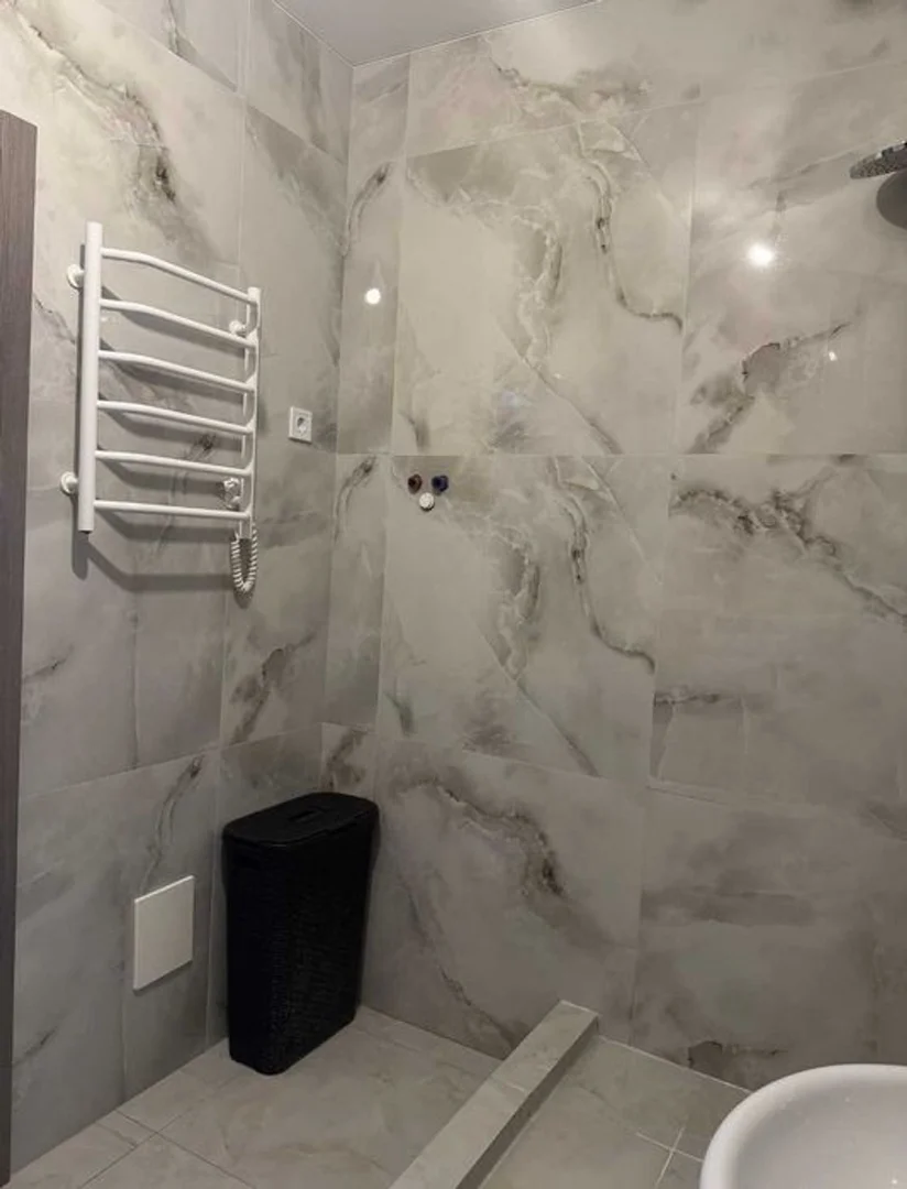 Piso en calle de Santa Casilda, 10 - Foto 8