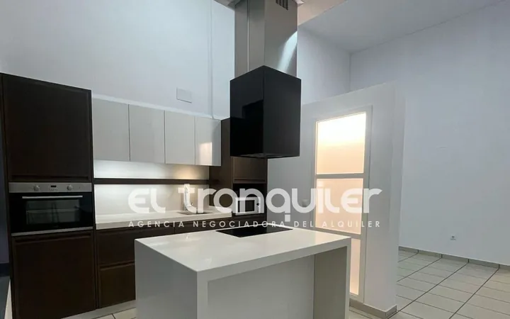 Piso en Calle de la Divina Pastora, 3, Tres Olivos - Valverde - Foto 2