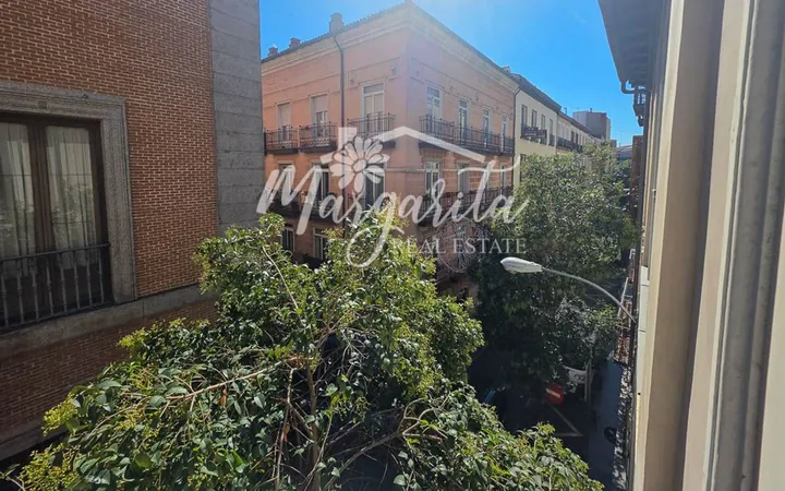 Piso en Calle del León, Huertas-Cortes - Foto 5