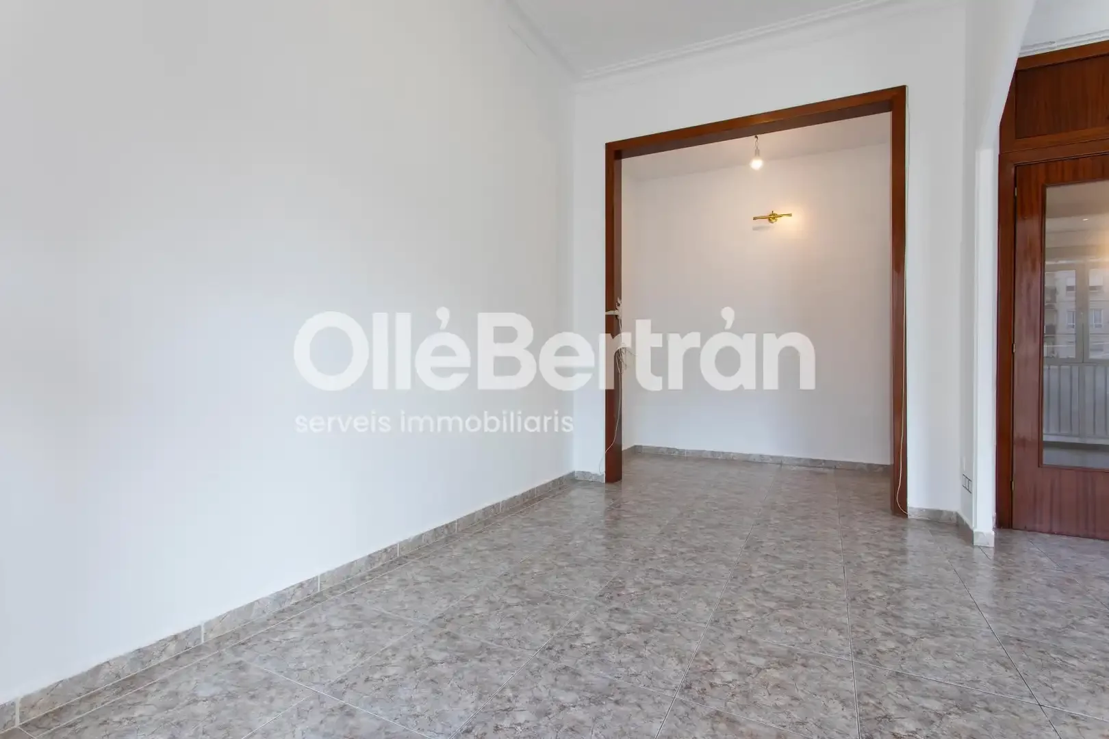 Piso en  de la Diputació - Foto 5