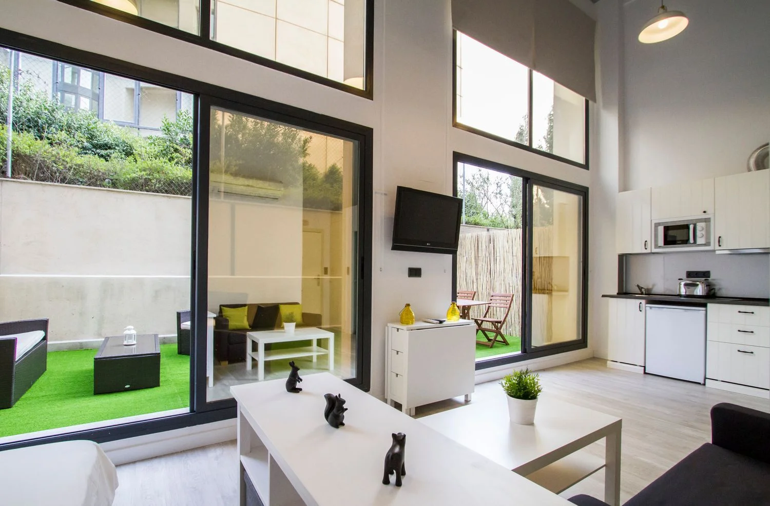 Estudio en calle Miguel Yuste, 21 - Foto 2