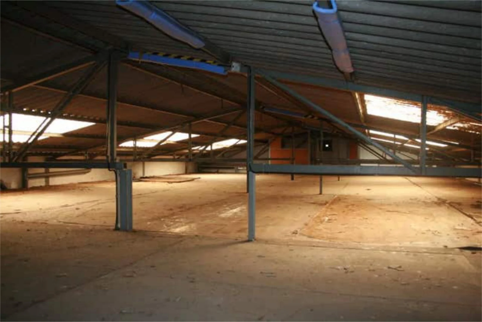 Nave Industrial en Bon Pastor - Foto 12