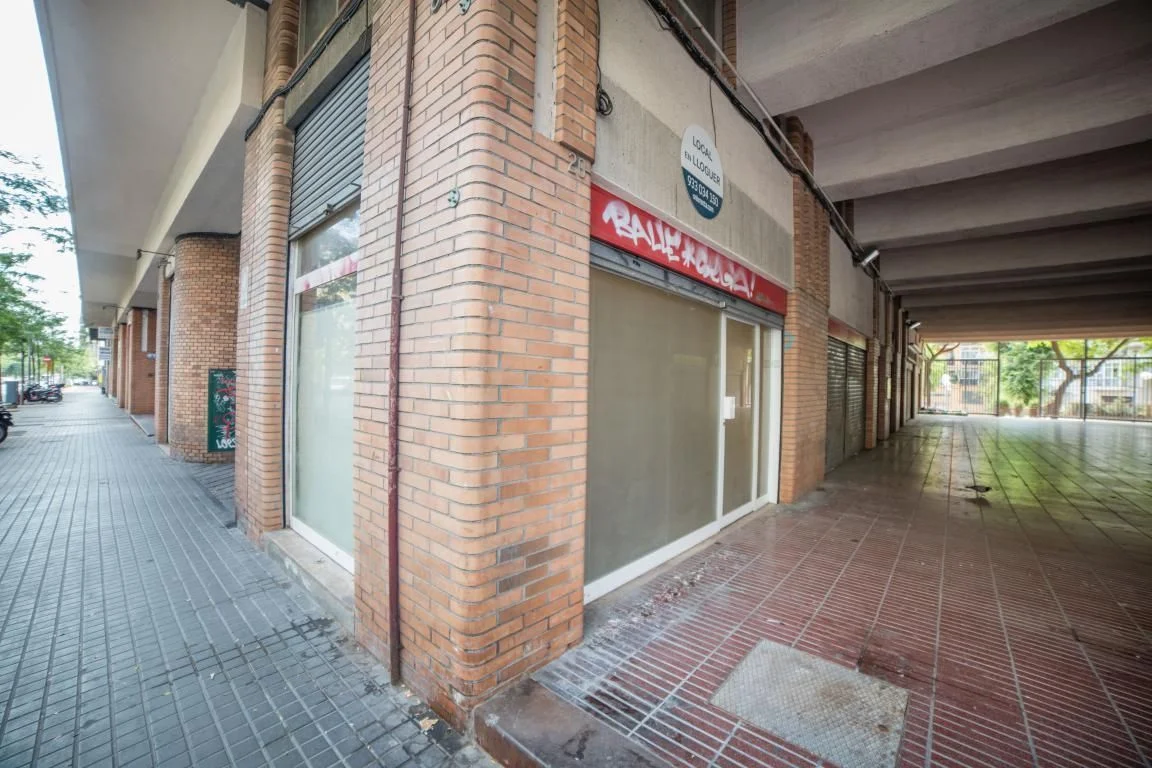 Local comercial en  Carrer de Mallorca - Foto 17