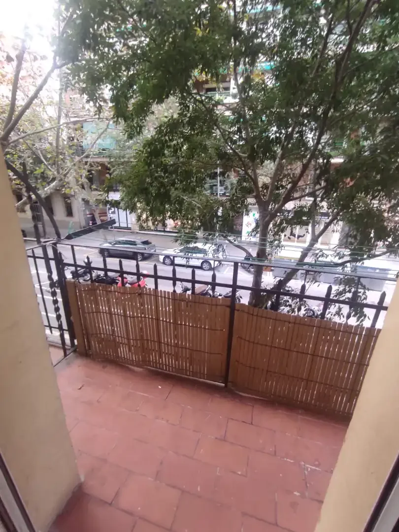 Piso en  Carrer de Ramon Turró - Foto 5