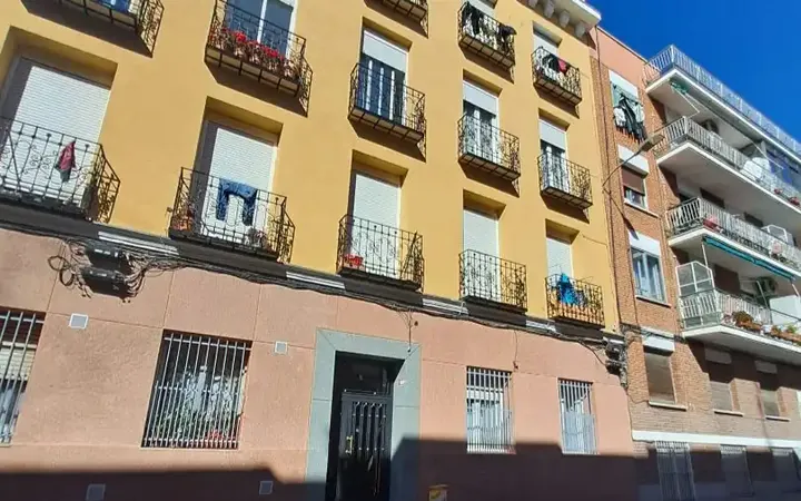 Piso en  Calle de Carlos Rubio 8 - Foto 2