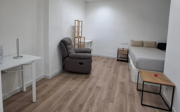 Estudio en Sant Andreu - Foto 4