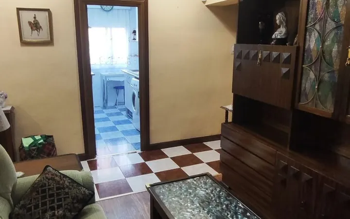 Piso en Calle de Ángel Múgica, 25, Tres Olivos - Valverde - Foto 2