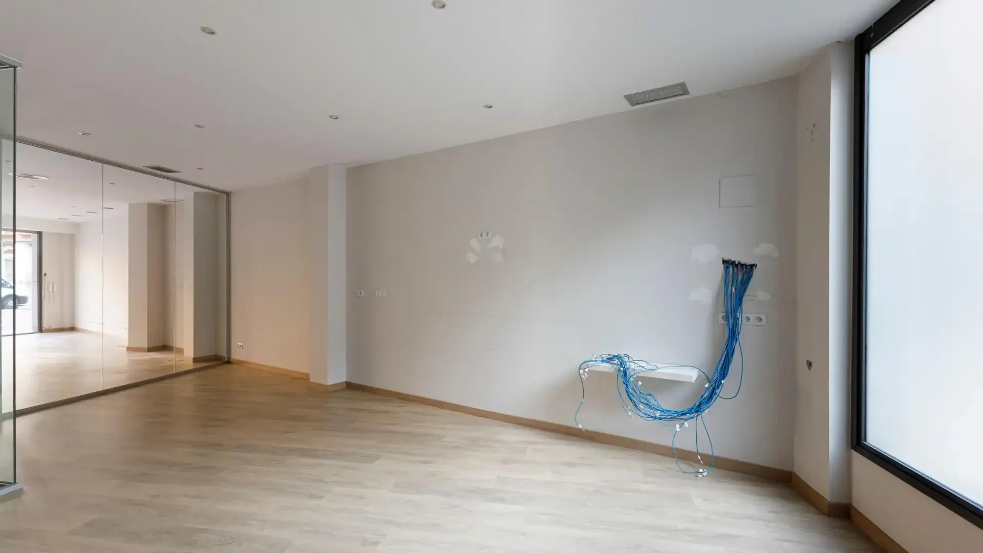 Local comercial en   CALLE BILBAO 180 - Foto 3