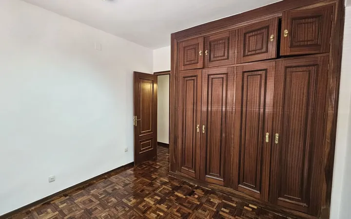 Piso en Calle de la Isla de Oza, 76, Ciudad Universitaria - Foto 24