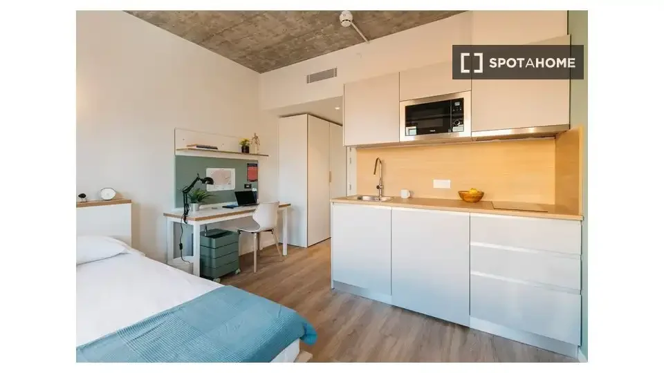 Piso en  Barcelona Capital - Foto 3
