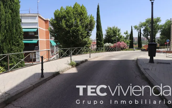 Piso en Calle de Ochagavia, Valdezarza - Foto 2