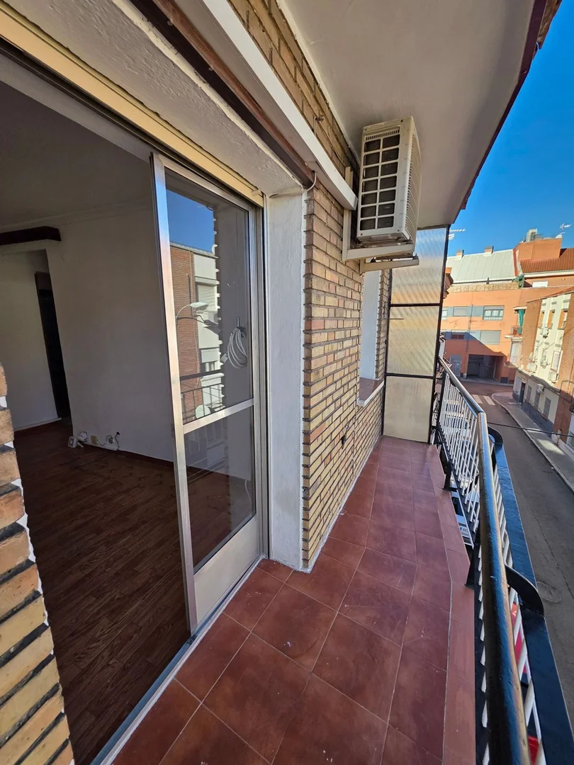 Piso en Barrio Villaverde Alto - Foto 3