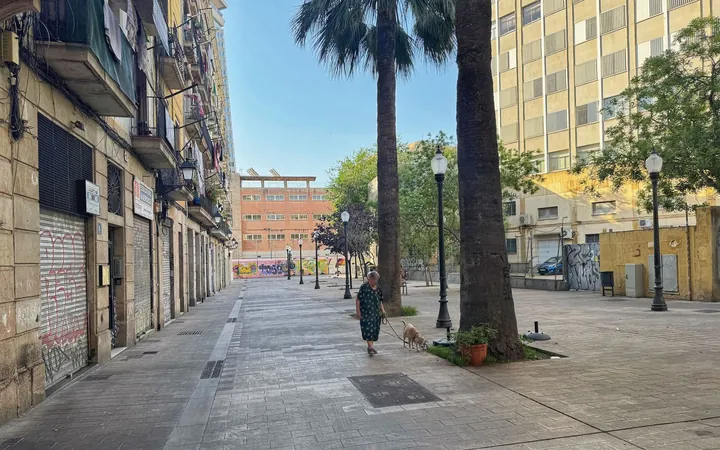 Piso en Calle de l'Est, 3, El Raval - Foto 28