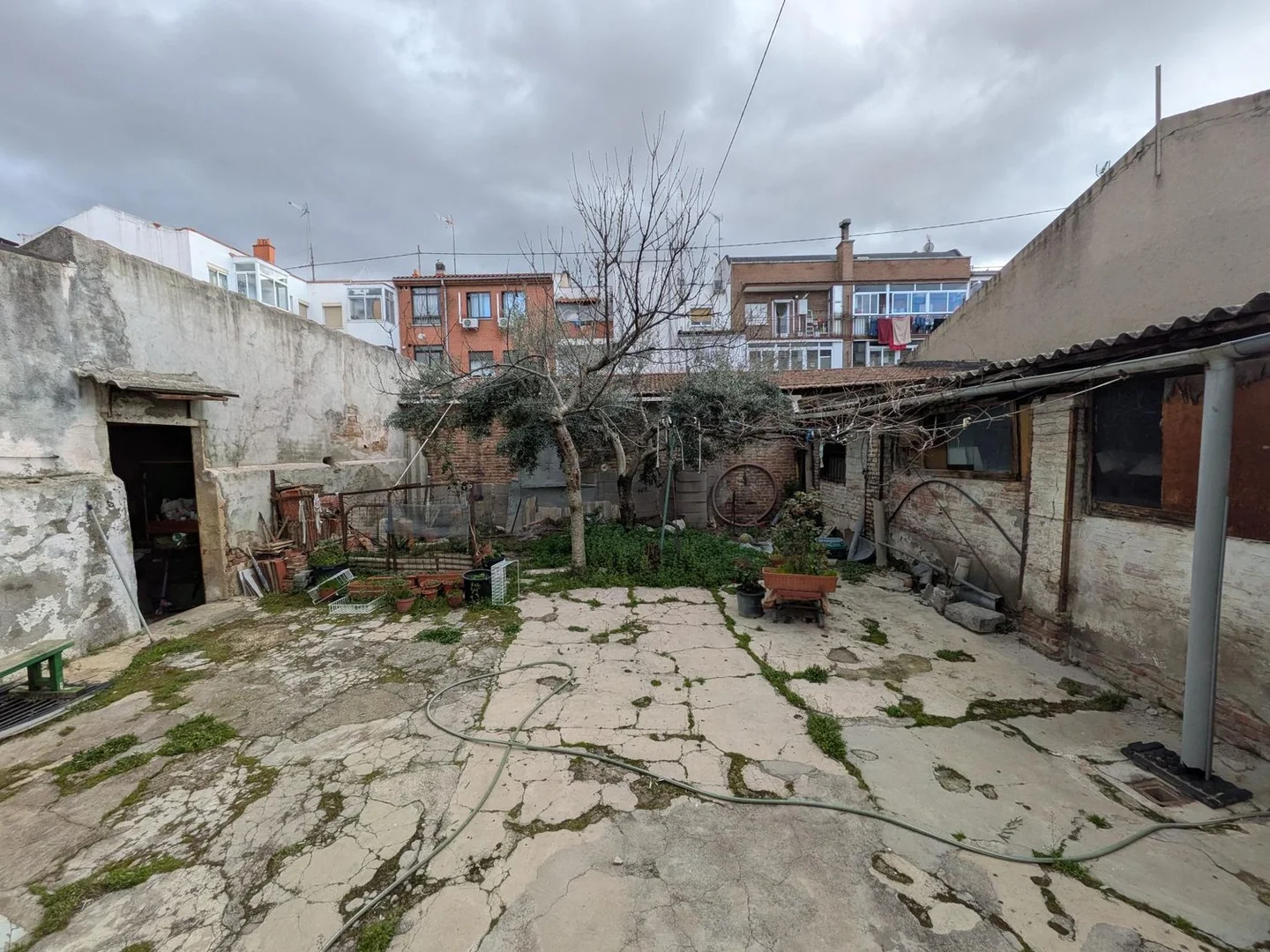 Edificio de uso mixto en Abrantes - Foto 17