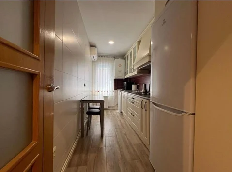 Piso en calle del Cardenal Tedeschini, 12 - Foto 5